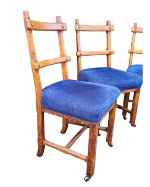 A     set of 4 Victorian 'Pugin-style' dining chairs: Image 2