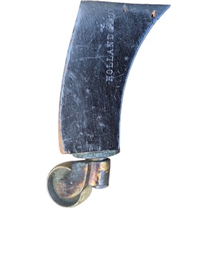 A              fine looking Edwardian caned settee: Image 2