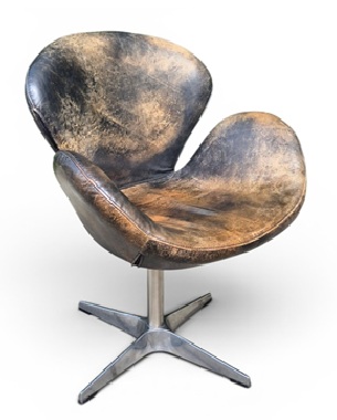 a                  Swan Lounge Chair